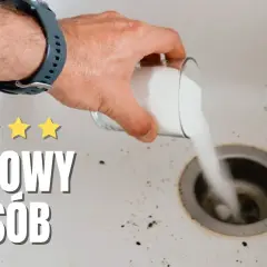 Skuteczne sposoby na udrożnienie odpływu w zlewie bez chemii