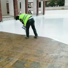 Czym zabezpieczyć beton na balkonie, aby uniknąć uszkodzeń?