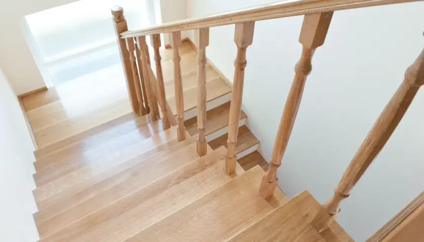 Jak zrobić balustradę na schody - proste kroki i najczęstsze błędy